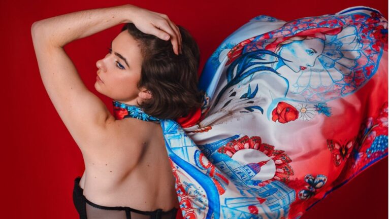 Foulard France