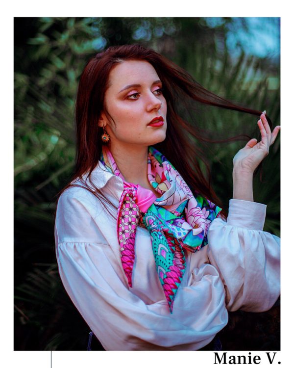 Foulard Créativité, foulard rose en soie