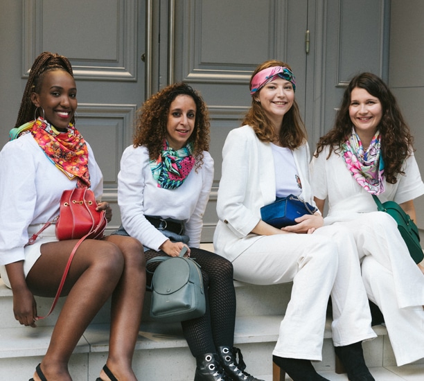 foulards Manie V. d'empowerment féminin